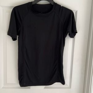 Wes & Willy size medium (10/12) youth black rash guard.